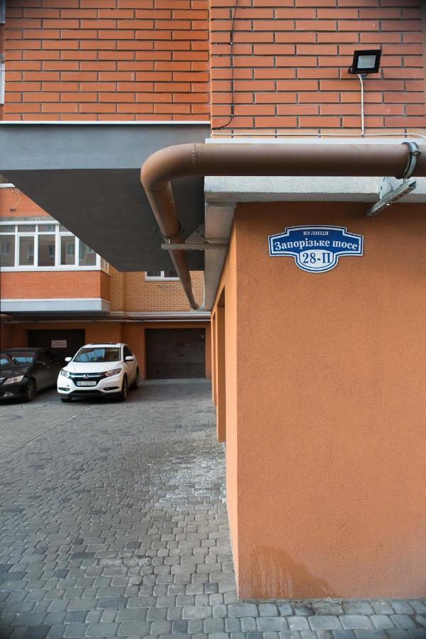 Просторная Однокомнатная Жк Счастливый Leilighet Dnipro Eksteriør bilde